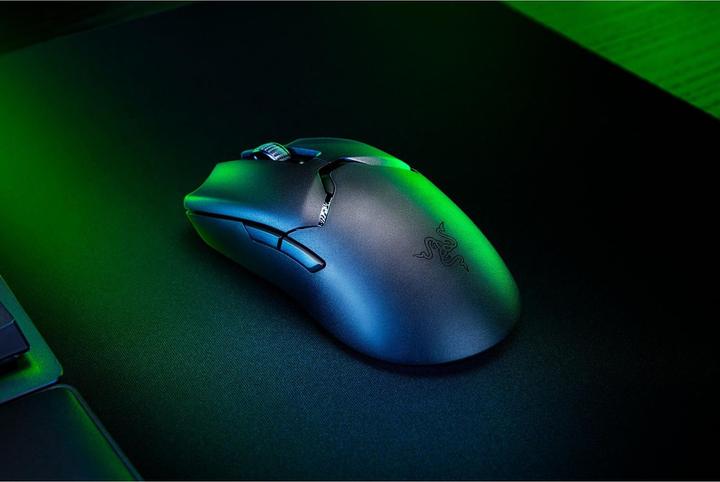 Actual product image Razer Viper V2 Pro (Wireless, Cable)