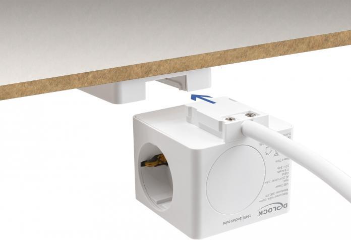 Productafbeelding Delock Stopcontactkubus met verlengkabel 3-voudig met kinderslot en USB-oplader 1,5m kabel (3 x, CEE 7/3, 1.50 m)