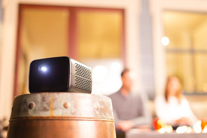 Image du produit Philips PicoPix Max TV (Full HD, 900 lm, 1.2:1)