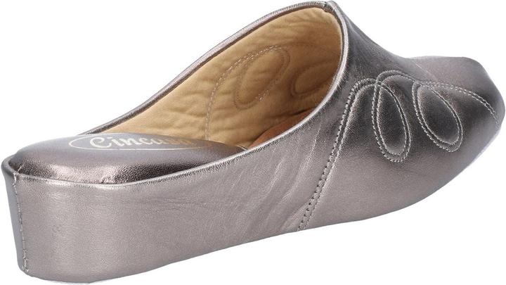 Actual product image Cincasa Menorca Mahon slippers (37)