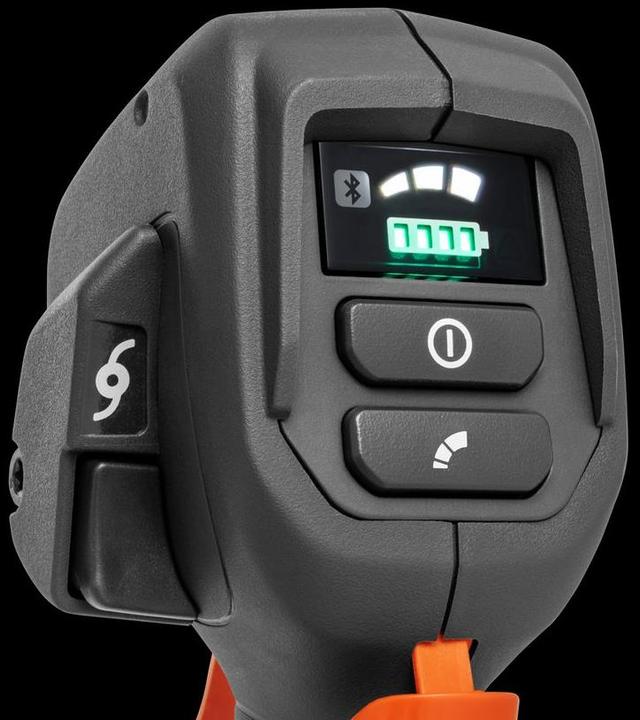 Actual product image Husqvarna 535iRXT (Trim line, Metal cutting blade)