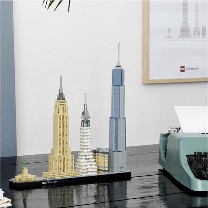 Actual product image LEGO New York City (21028, LEGO Architecture)