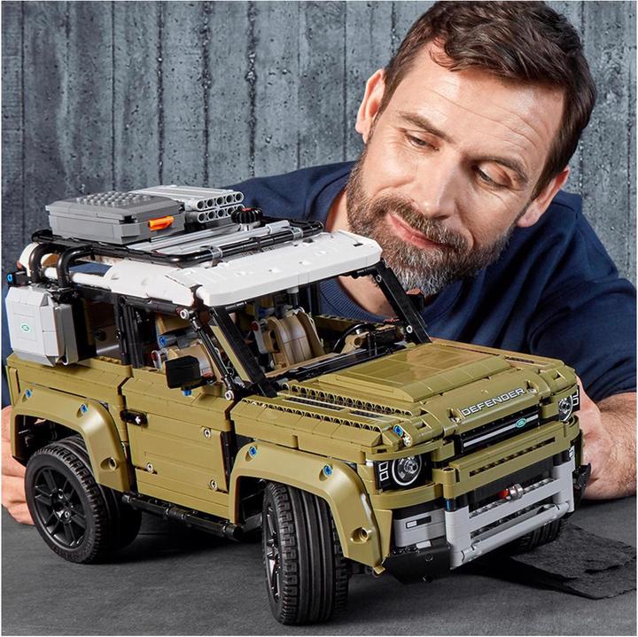 Immagine prodotto LEGO Land Rover Defender (42110, LEGO Technic, Set LEGO rari)