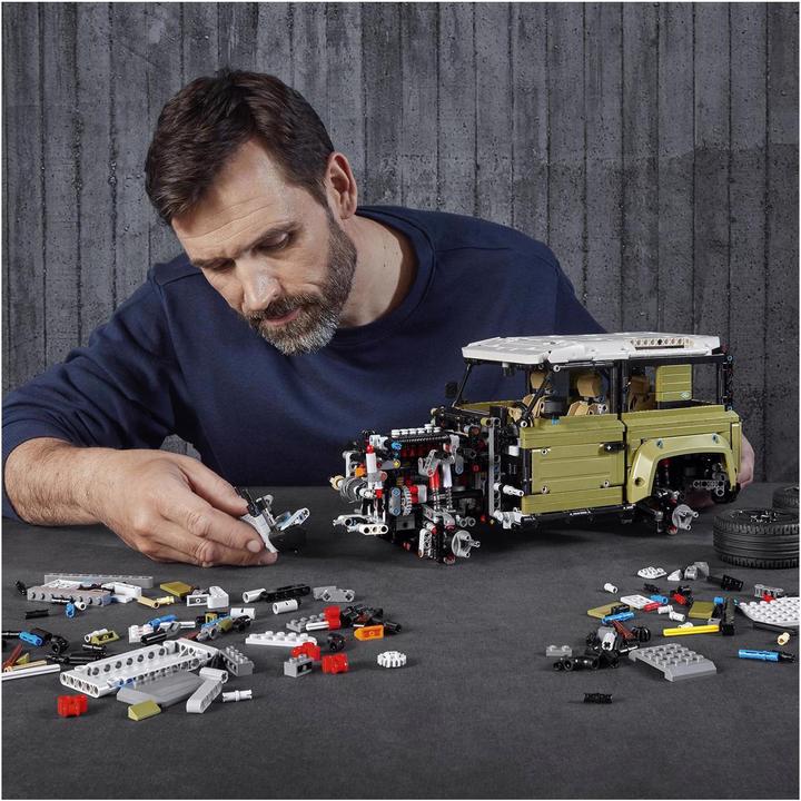 Immagine prodotto LEGO Land Rover Defender (42110, LEGO Technic, Set LEGO rari)