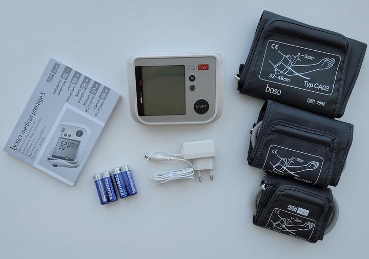 Produktbild Boso Blutdruckmessgerät Arztversion 3 Manschetten Netzgerät (Blutdruckmessgerät Oberarm)