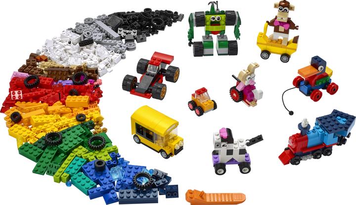 Actual product image LEGO Stone box with wheels (11014, LEGO Classic)