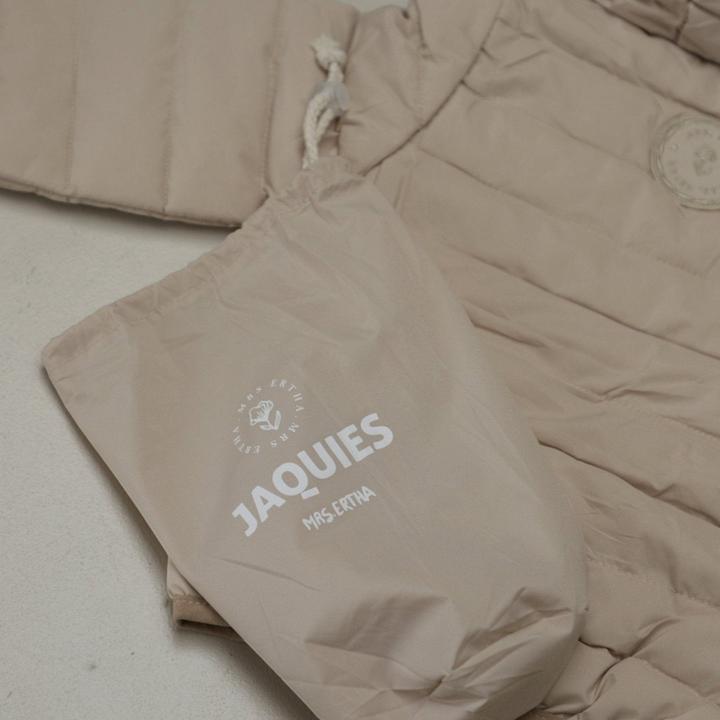 Actual product image Mrs. Ertha Jackies Ivory (104, 110)