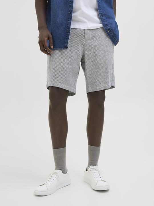 Produktbild Jack & Jones Tapered Fit Shorts Shorts (M)