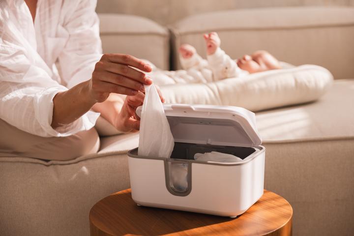 Actual product image Momini WarmWipes wet wipe warmer