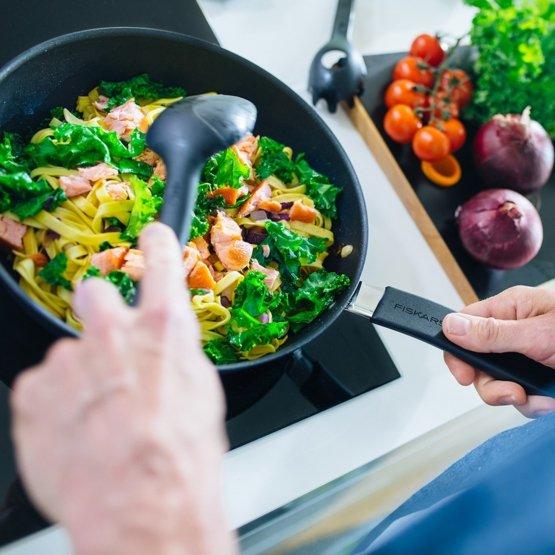 Actual product image Fiskars 1026574 Pan All Purpose Round (28 cm, Frying pan, Aluminium)