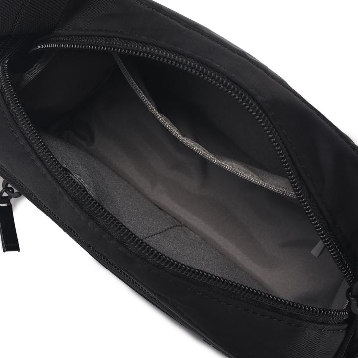 Actual product image Hedgren Inner City Emily shoulder bag RFID protection 24 cm
