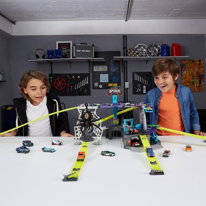 Produktbild Zuru Auto-Spinnen-Angriffsset