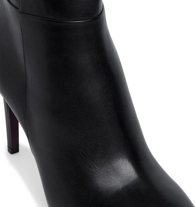 Actual product image Tamaris Heart & Sole Boots (39)