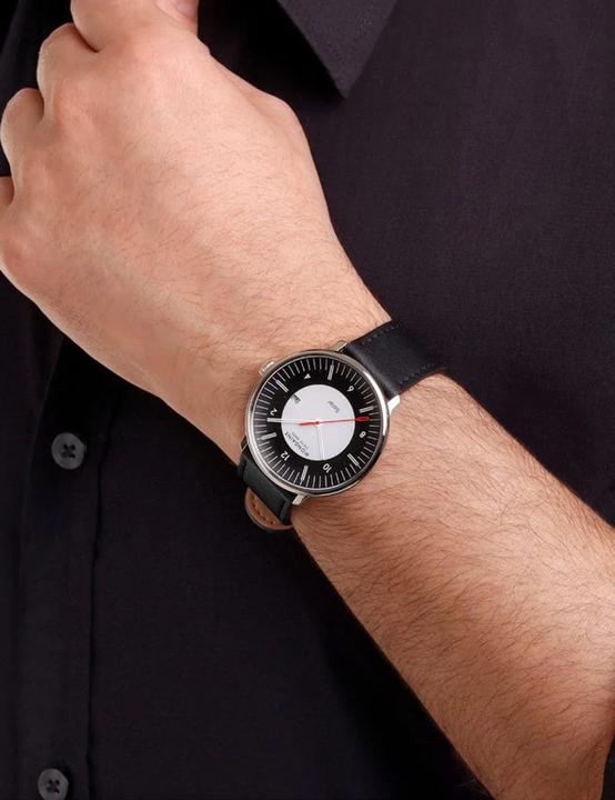 Immagine prodotto Mondaine MLE.41920.LBV Herrenuhr Doppio Solar 41mm 5ATM