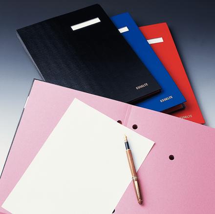 Produktbild Leitz Esselte Unterschriftenmappe, DIN A4, 20 Fächer, schwarz Einband aus Graupappe mit PP-Folie kaschiert (A4, 1 x)
