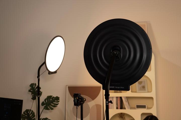 Immagine prodotto Amaran Verge Max Kit-Charcoal (EU) (Luce studio)