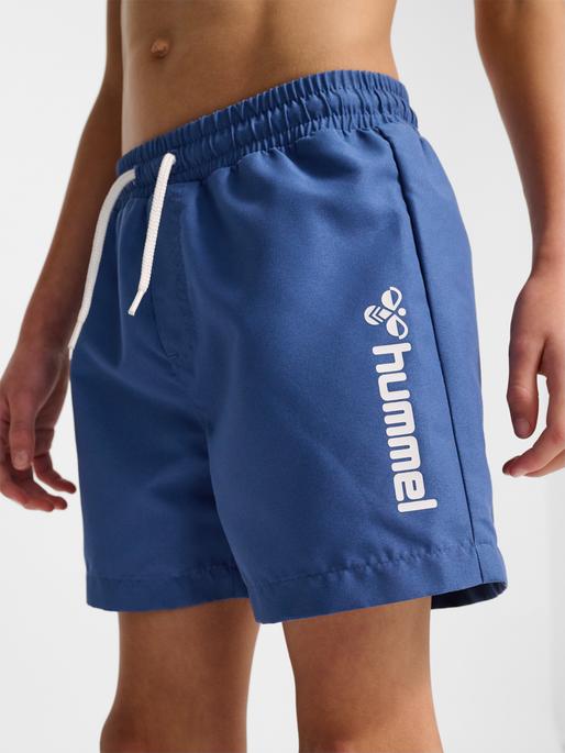 Actual product image hummel hmlBONDI BOARD SHORTS (122)