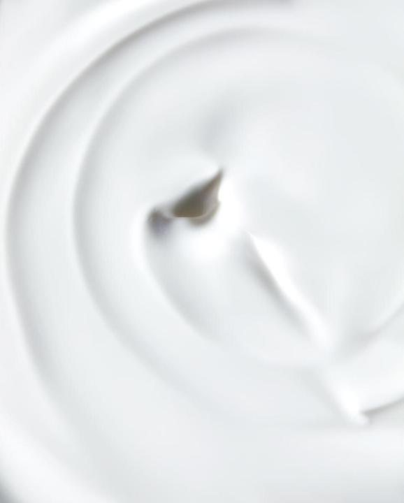 Produktbild NIVEA MEN Vitalisierende Body Lotion (Körpercreme, 250 ml)