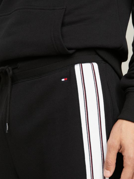 Actual product image Tommy Hilfiger Men's jogging trousers (XL)