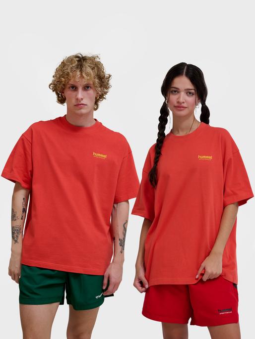 Actual product image hummel hmlLOOSE T-SHIRT S/S BEES STADIUM (L)
