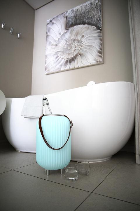 Actual product image Nedis The.Lampion S (multicolour and SYNC) (6 h, Rechargeable battery operated)