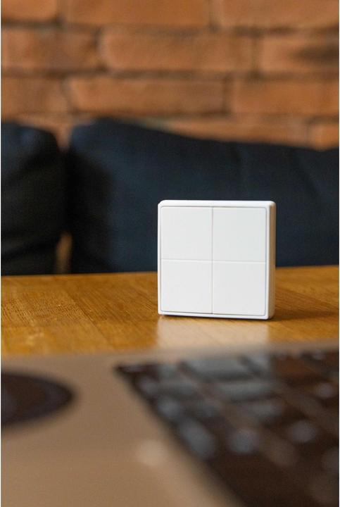 Produktbild Shelly BLU Wall Switch 4 - Stand-Alone
