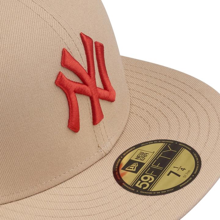 Actual product image New Era 59Fifty Fitted Cap - MLB New York Yankees camel (8)