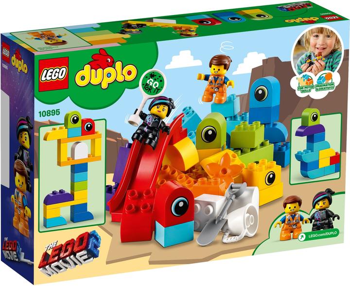 Actual product image LEGO DUPLO visitors from the Duplo Planet (10895)