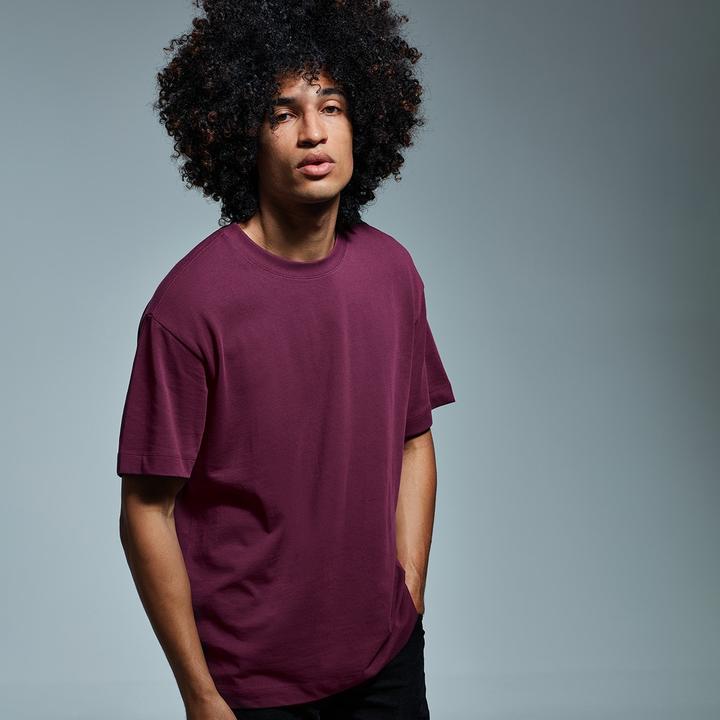 Actual product image Anthem TShirt Heavy (L)