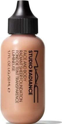 Image du produit MAC Cosmetics Studio Radiance Face and Body Radiant Sheer Foundation (W2)