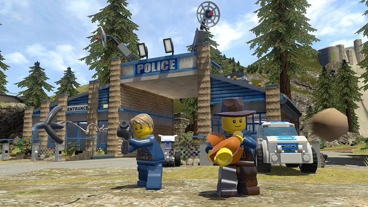 Actual product image WB LEGO City Undercover (PS4, DE)