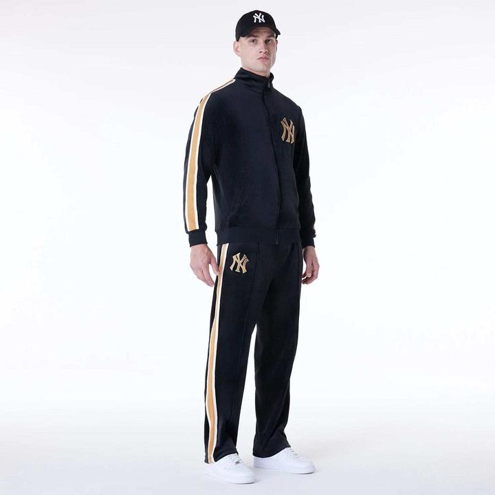 Produktbild New Era Jogginganzug aus Velours New York Yankees Track (XL)