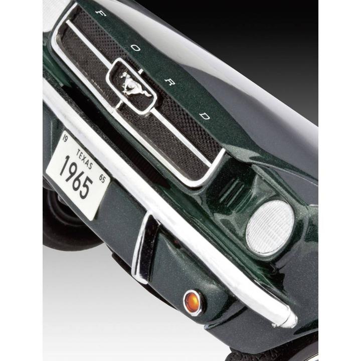 Actual product image Revell 1965 Ford Mustang 2+2 Fastback