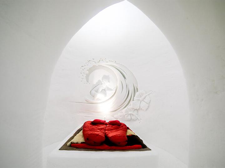 Produktbild Smartbox Iglu-Tour, Schneeschuhwanderung und Gourmet-Fondue in Davos (2 Pers.)