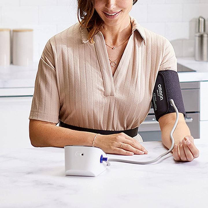 Actual product image Omron X4 (Blood pressure monitor upper arm)