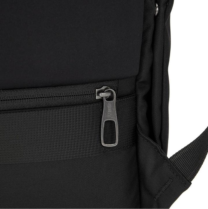 Actual product image Pacsafe Metrosafe (25 l)