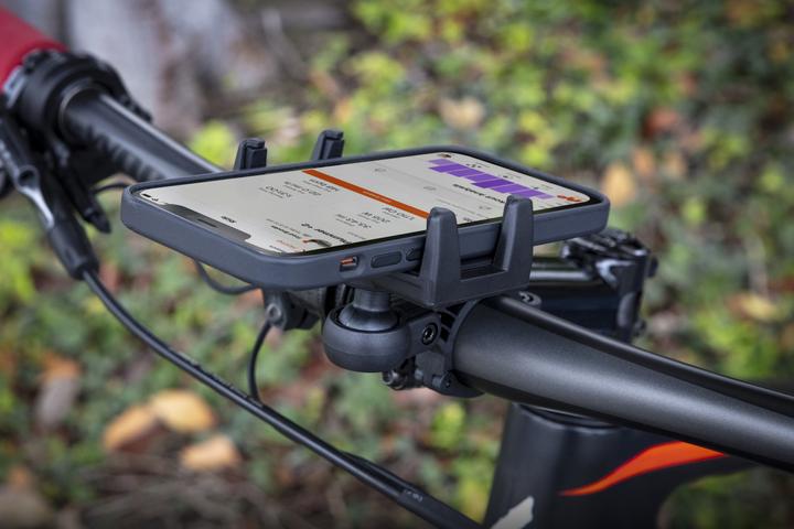 Actual product image Scosche handleIT Pro Terrain