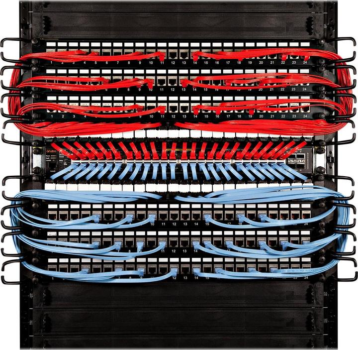 Actual product image PATCHBOX PLUS+ FIBER OPTIC OM4, MM, 1.7m, LC-SC, 24 (CAT6, 1.70 m)