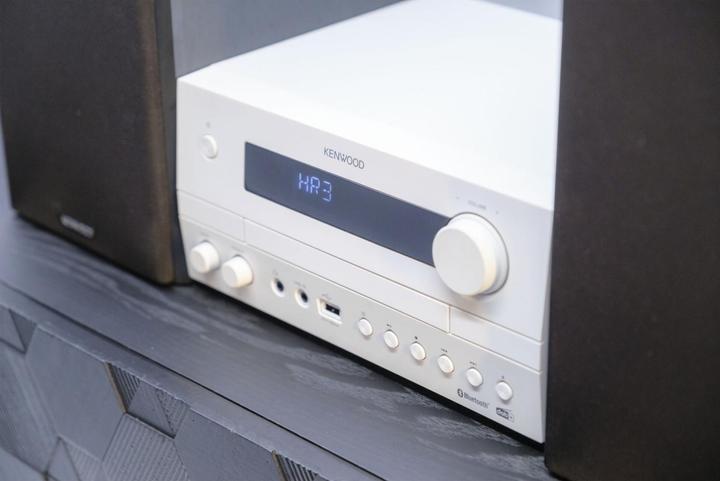 Actual product image Kenwood M-822DAB (Bluetooth, CD player, 2x 50 W)