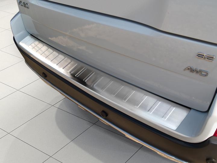 Produktbild Avisa Edelstahl Ladekantenschutz für Volvo XC90 ab 2006 bis 2015 (Heck)