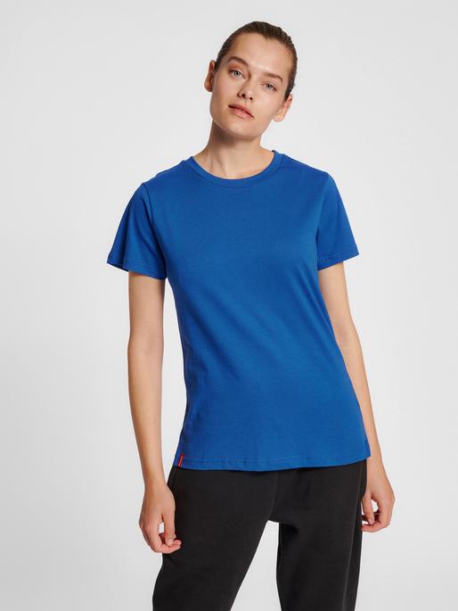 Produktbild hummel Hmlred Basic T-Shirt S/S Woman (XS)