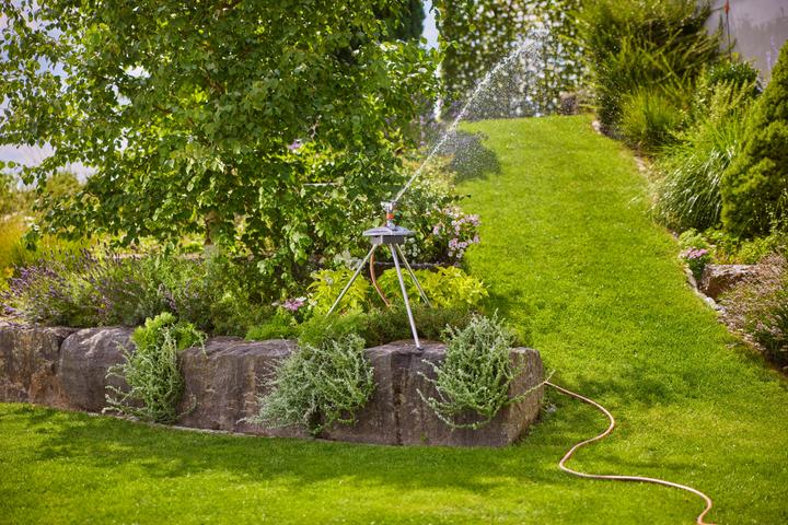 Immagine prodotto Gardena Sprinkler a impulsi, a cerchio e a settori premium (Irrigatore circolare)