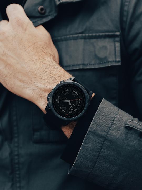 Actual product image Garmin Tactix 7 PRO Ballistics Solar (51 mm)