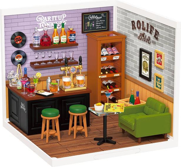 Actual product image Robotime Leisurely Cheers Bar