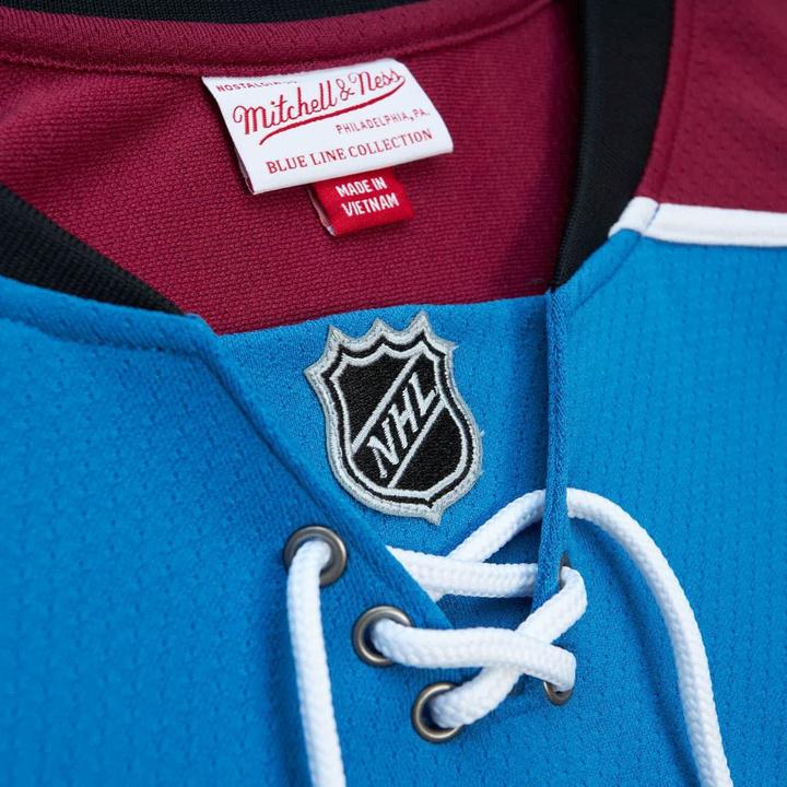 Immagine prodotto Mitchell & Ness Maglia blu Nathan Mackinnon Colorado Avalanche 2013 (S)