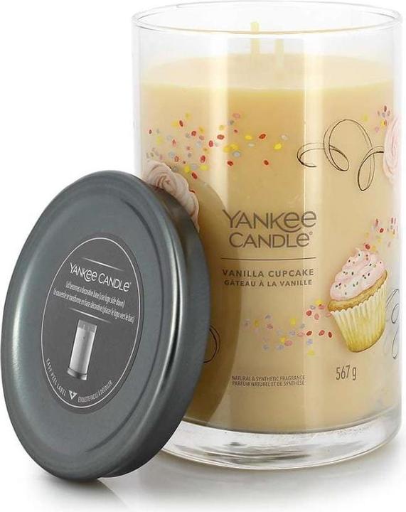 Actual product image Yankee Candle Vanilla Cupcake Signature Large Tumbler Scented Candle