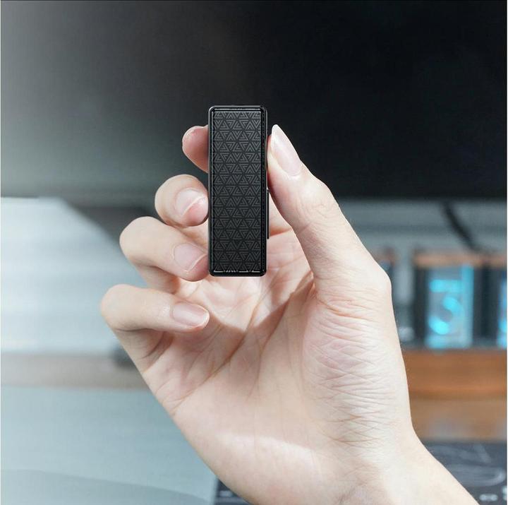 Actual product image FiiO BTR11 (Microphones, Bluetooth)