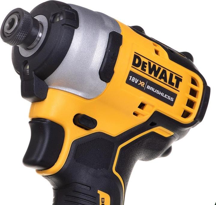 Actual product image DeWalt DCK2062M2T-QW (Rechargeable battery operated)