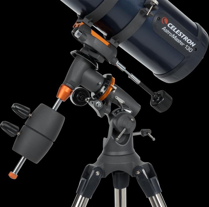 Actual product image Celestron Astromaster Reflector 130EQ with phoneadapter and T2-Barlow