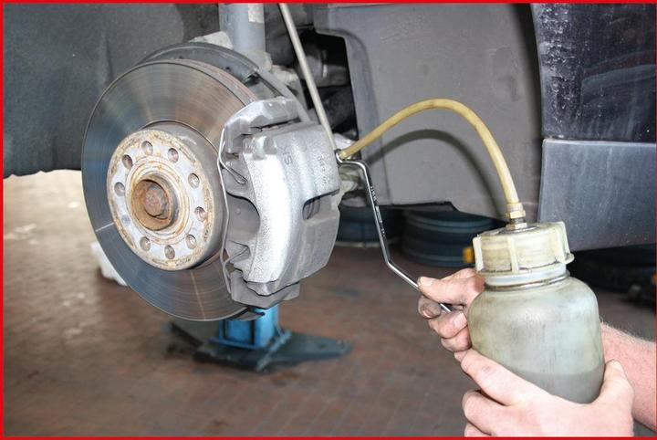 Produktbild KS Tools Bremsen-Entlüftungsschlüssel (10 mm)